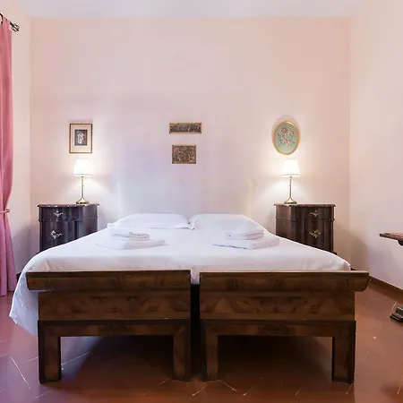 Two Steps From Ponte Vecchio Appartement Florence