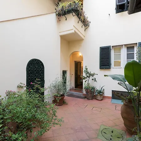 Two Steps From Ponte Vecchio Appartement